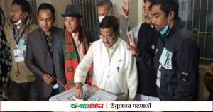 সিরাজগঞ্জে শান্তিপূর্ণভাবে ৫ পৌরসভার নির্বাচন অনুষ্ঠিত বিজয়ের পথে নৌকা