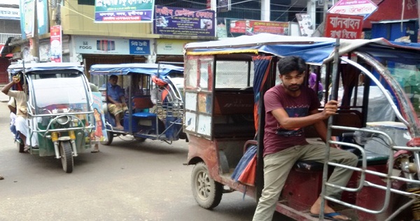 অটোরিকশা নিবন্ধনের আওতায় আনতে যাচ্ছে সরকার