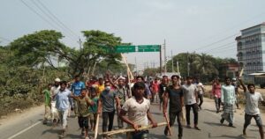 ব্রাহ্মণবাড়িয়ায় পুলিশ-হেফাজত সংঘর্ষ, নিহত ২