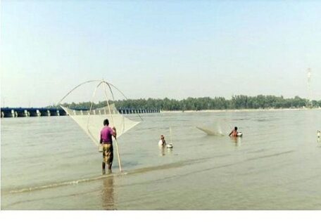 তিস্তা ব্যারাজে বর্ষাকালের মতো পানি প্রবাহিত হচ্ছে