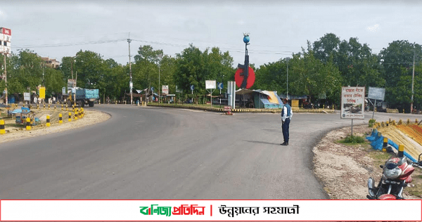 চাঁপাইনবাবগঞ্জে আরও ১৩১ জনের করোনা সনাক্ত, লকডাউন চলছে