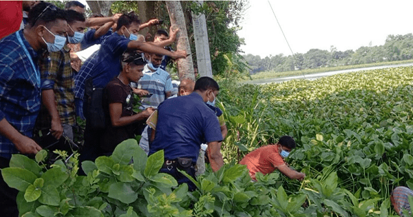 পরকীয়ার কথা জেনে যাওয়ায় স্ত্রীকে শ্বাসরোধে হত্যা