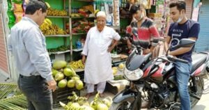 চুয়াডাঙ্গায় ৩০ টাকার ডাব বিক্রি হচ্ছে ১১০ টাকায়