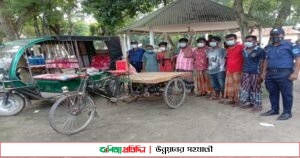 পাংশায় ইজিবাইক সহ চুরি চক্রের ৭ সদস্য আটক 