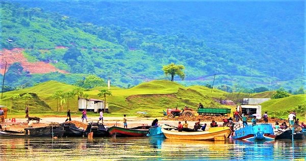 বিশ্বের অন্যতম বিস্ময় টাঙ্গুয়ার হাওর