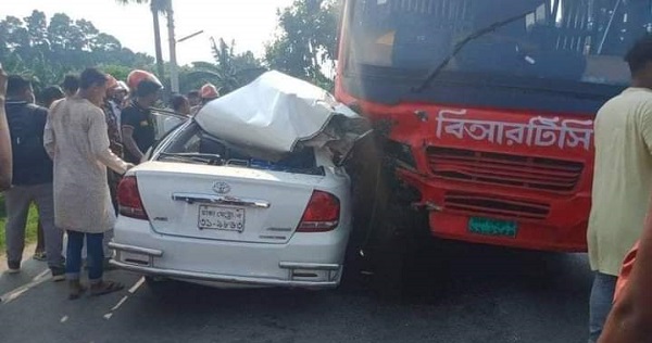 ফরিদপুরে বাস-প্রাইভেটকারের মুখোমুখি সংঘর্ষ, দুইজন নিহত