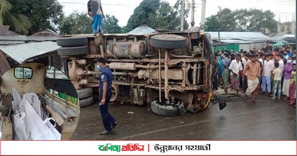 গাজীপুরের শ্রীপুরে ট্রাকচাপায় পথচারী সহ নিহত দুই