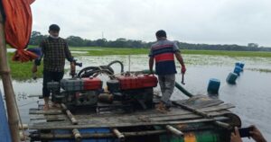 নগরকান্দায় ভ্রাম্যমান আদালতের অভিযান, অবৈধ ড্রেজার মেশিন ধ্বংস