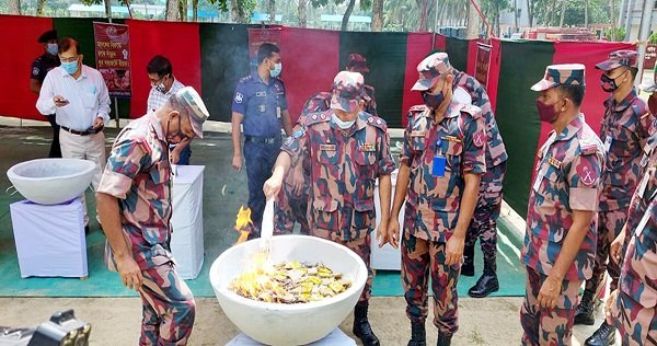 কুষ্টিয়ায় ৮ কোটি টাকার মাদক ধ্বংস করলো বিজিবি