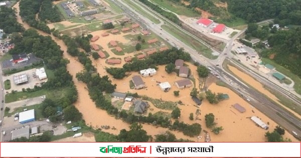 যুক্তরাষ্ট্রে ভয়াবহ বন্যায় অন্তত ২১ জনের মৃত্যু