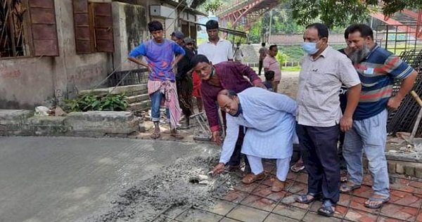 সিরাজগঞ্জে কাটাখালী সড়ক পাকা করণ কাজের উদ্বোধন