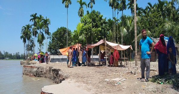 কুড়িগ্রামে তিস্তা-ধরলার ভাঙনে ২সহস্রাধিক পরিবার গৃহহারা