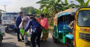 চাঁদপুরে বাস চাপায় তিন মোটরসাইকেল আরোহীর মৃত্যু