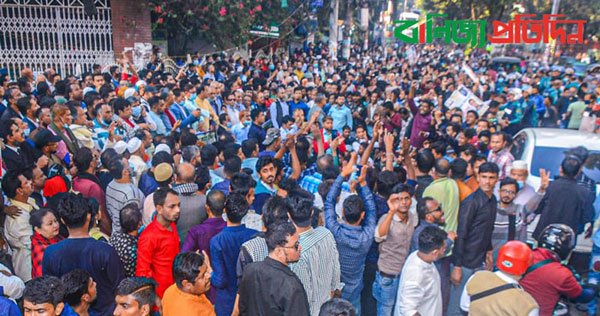 চট্টগ্রামে বিএনপি নেতা শাহাদাতসহ ৭৫ নেতাকর্মীর বিরুদ্ধে মামলা