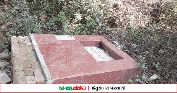 ছনকাপাড়া সেতু ডাইভার্সনে নয়ছয়, উদ্বোধনের পরই ভেঙ্গে পড়লো নামফলক