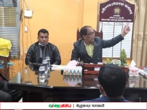 নবীনগর যানজট নিরসনে ব্যবসায়ীদের সাথে পৌর কর্তৃপক্ষের মতবিনিময় 