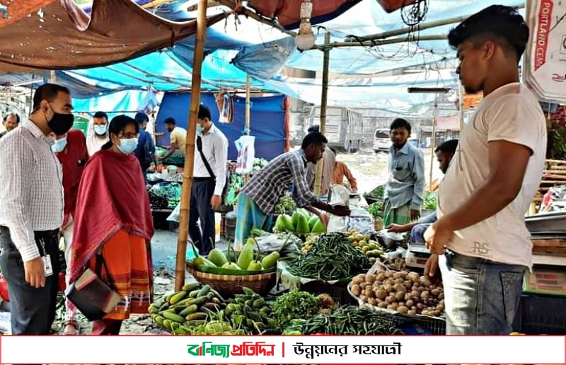 রোহিঙ্গা সমস্যায় উখিয়ায় নিত্যপণ্যের দাম ঊর্ধ্বমুখী