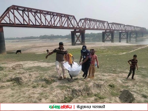 কুষ্টিয়ায় ট্রেনে কাটা পড়ে নারী নিহত