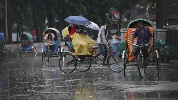 ৩ বিভাগে ভারি বৃষ্টির পূর্বাভাস, হতে পারে শিলাবৃষ্টিও