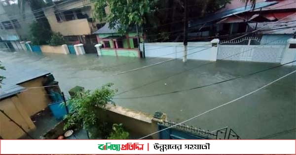 বন্যা: সিলেটে বরাদ্দ ৫ কোটি টাকা, ৩৭২০ মেট্রিক টন চাল