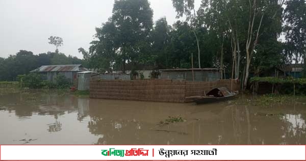 চিলমারীতে কমতে শুরু করেছে ব্রহ্মপুত্রের পানি