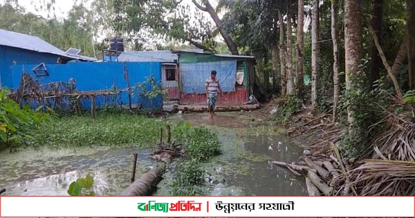 বেজা’র অপরিকল্পিত রাস্তা কারণে পানিবন্দি শত পরিবার