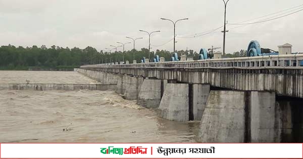 তিস্তার পানি বৃদ্ধি: নিয়ন্ত্রণ করতে ৪৪টি গেট খোলা