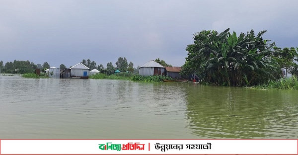 সিরাজগঞ্জে যমুনায় পানি বিপদসীমার ৫৪ সেঃমিঃ উপর দিয়ে প্রবাহিত