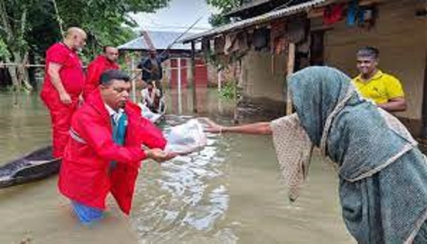 রেড ক্রিসেন্টের ৫৪ কোটি টাকার ত্রাণ কার্যক্রমে পরিকল্পনা