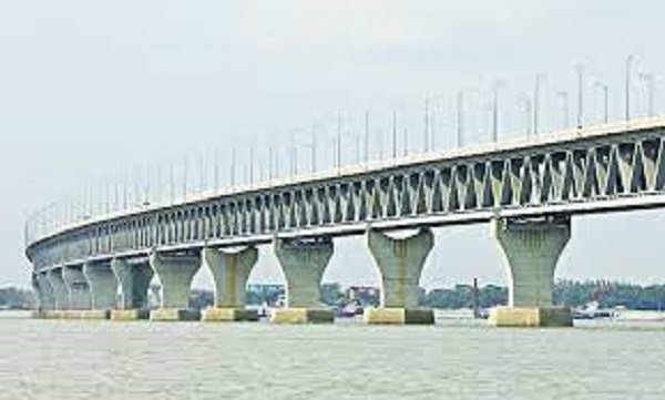 দেশীয় নির্মাণসামগ্রীতে তৈরি পদ্মা সেতু