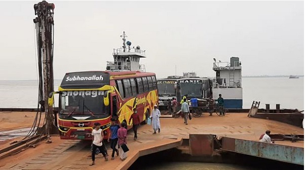 ফেরিভাড়া বাড়ছে ২০ শতাংশ, বৃহস্পতিবার থেকে কার্যকর