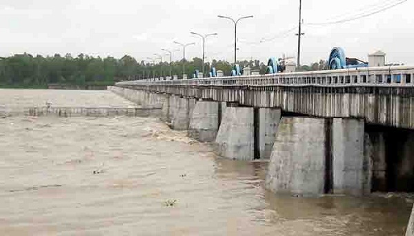 দ্রুত বাড়তে পারে তিস্তার পানি