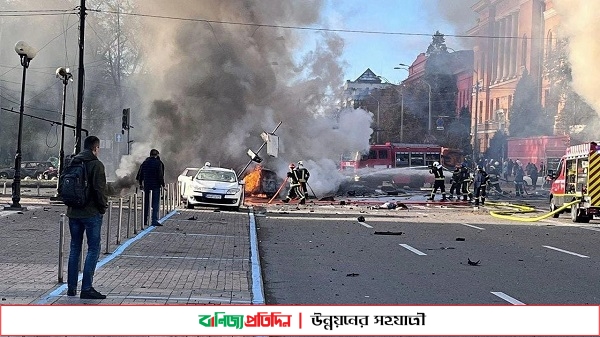 ইউক্রেনে জার্মান দূতাবাসে রাশিয়ার ক্ষেপণাস্ত্র হামলা