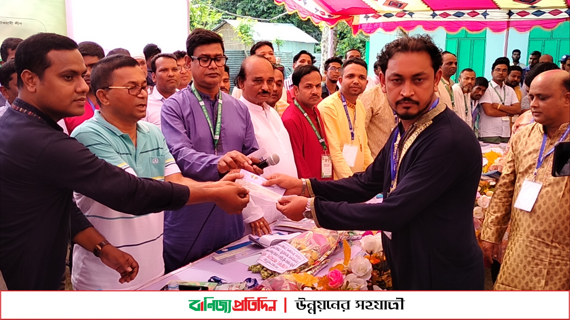 বিএনপির সন্ত্রাসী কার্যক্রম রাজপথেই মোকাবিলা করা হবে: এনামুল হক শামীম