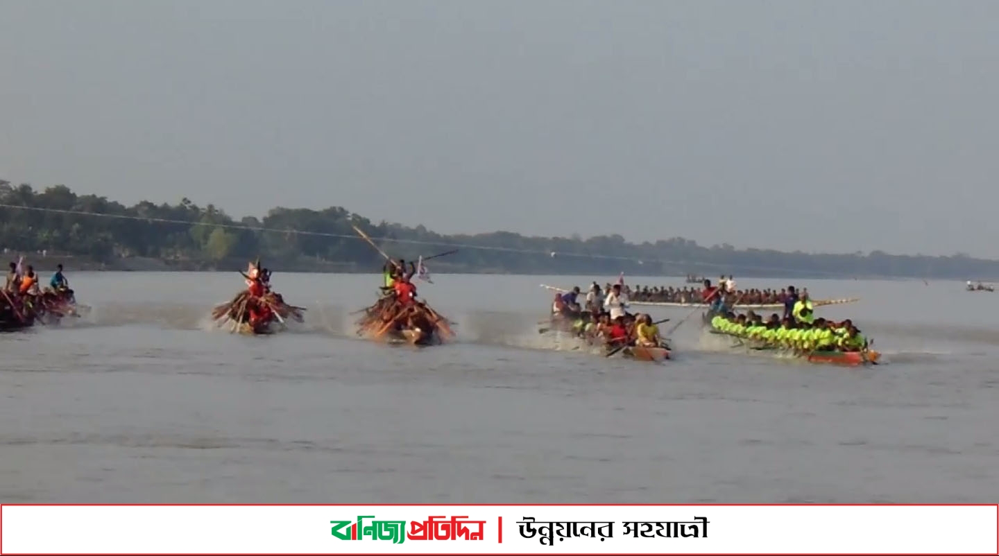 মাগুরায় গ্রামবাংলার ঐতিহ্যবাহী নৌকা বাইচ প্রতিযোগীতা অনুষ্ঠিত