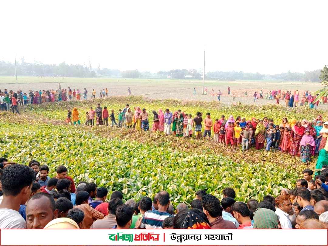 চিরিরবন্দরে পুকুর থেকে মাদক ব্যবসায়ীর লাশ উদ্ধার