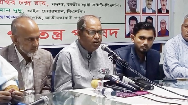 দেশবাসী এত বিপজ্জনক অবস্থায় আছে যা ব্যাখ্যা করা মুশকিল : দুদু