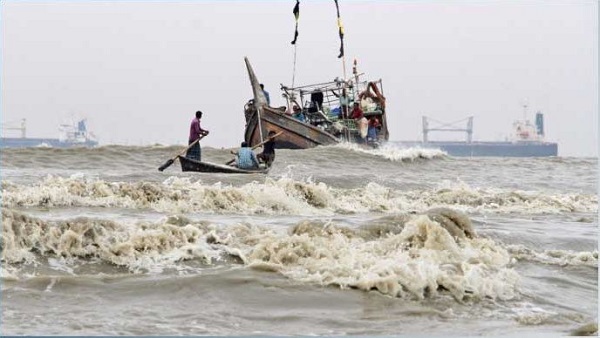 ভোলায় মাছ ধরতে গিয়ে ট্রলারসহ ৮ জেলে নিখোঁজ