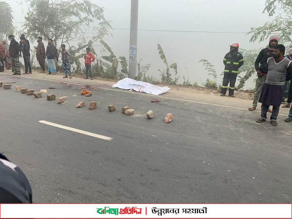 কুষ্টিয়ায় সড়ক দুর্ঘটনায় নিহত ১ আহত ২