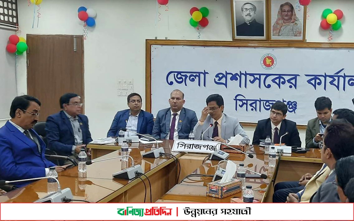 সিরাজগঞ্জে নবাগত ডিসি’র সাথে সাংবাদিকদের মতবিনিময়