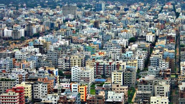 আইকিউএয়ার সূচকে ঢাকার বাতাস আজ ‘অস্বাস্থ্যকর’