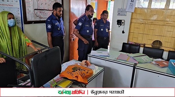 চাঁদপুর শহরের বিষ্ণুদি আজমিয়া বিদ্যালয়ে দুর্ধর্ষ চুরি