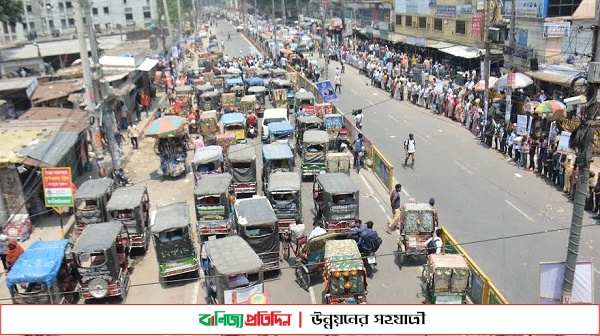 বাজেটে তিস্তার জন্য অর্থ বরাদ্দ দাবি পাঁচ মিনিট স্তব্ধ রংপুর