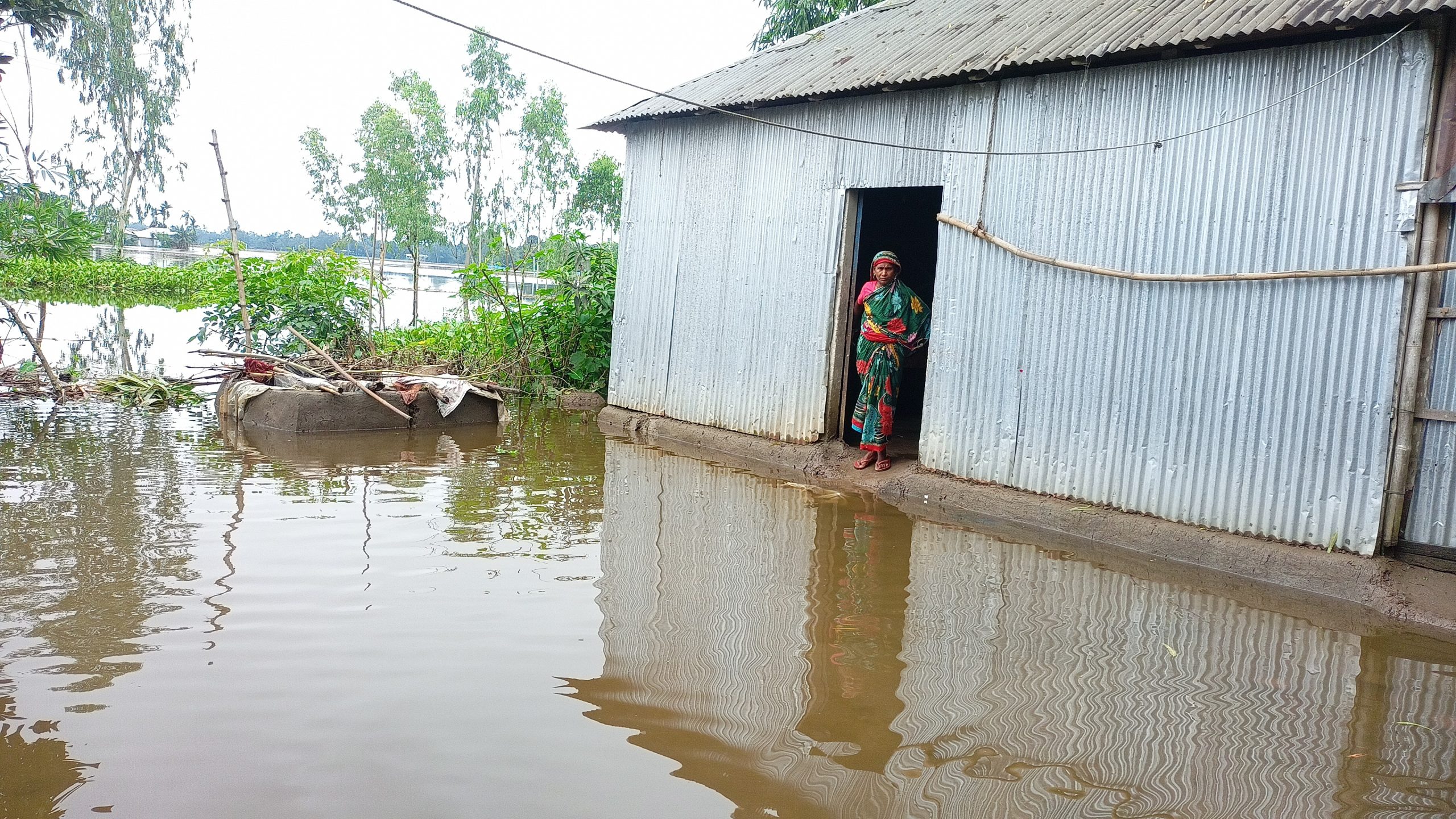 তিস্তাসহ তিনটি নদীর পানি বৃদ্ধিতে ৩ হাজার পরিবার পানিবন্দি