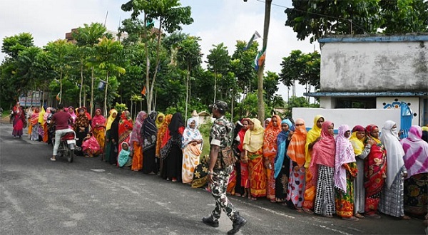 ভারতে লোকসভা নির্বাচনের শেষ দফার ভোট চলছে