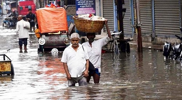 শ্রীলঙ্কায় মৌসুমি বন্যা-ভূমিধস, নিহত ১৪