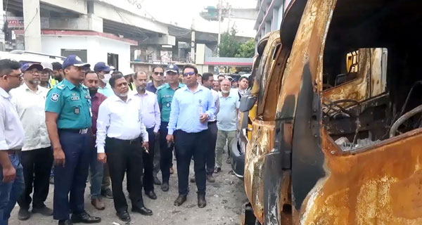 পরিকল্পিত ধ্বংসযজ্ঞ চালানোর জন্য এসব ঘটনা ঘটিয়েছে: সড়ক পরিবহণ সচিব