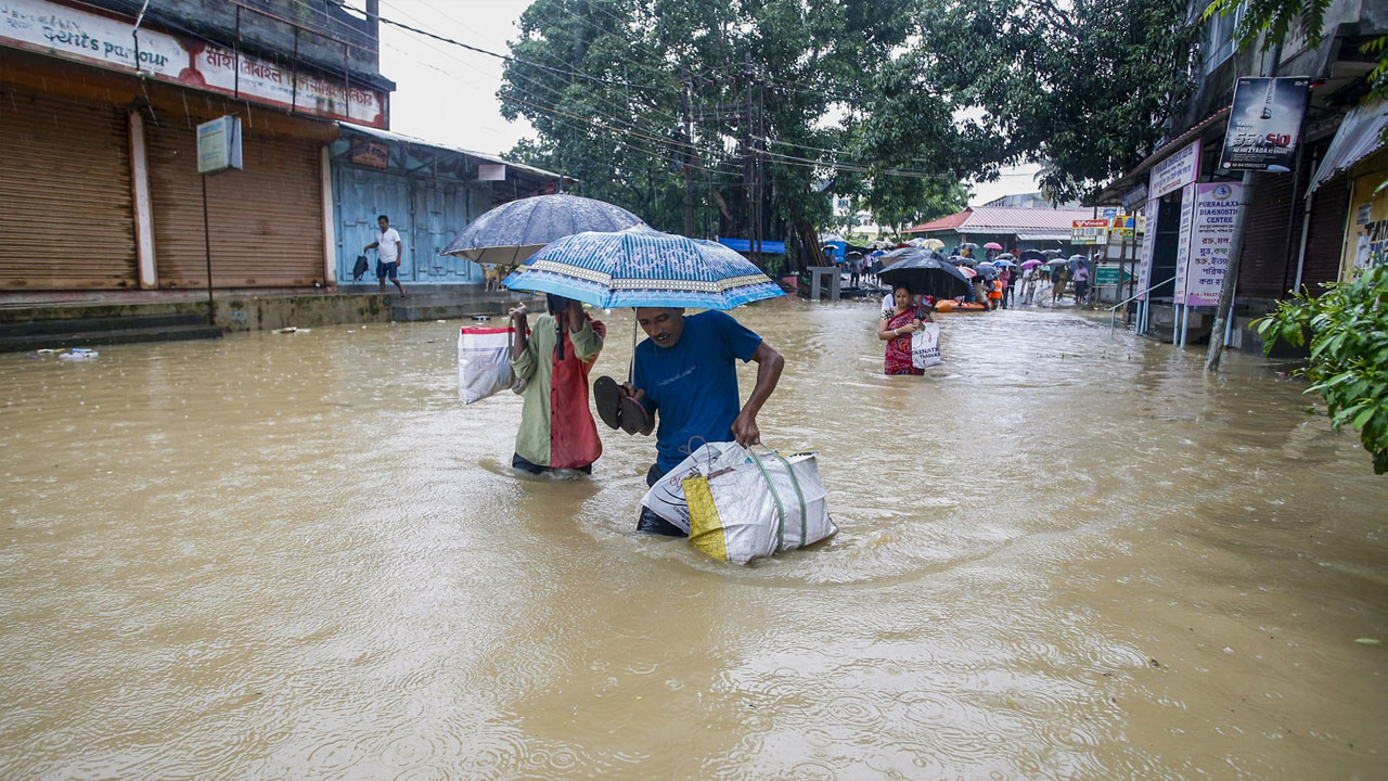 বন্যায় মৃত্যু বেড়ে ২৩, ক্ষতিগ্রস্ত ৫৫ লাখ