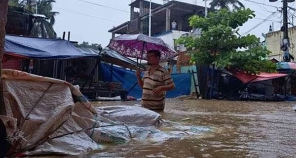 ফেনীতে বিপৎসীমার ওপরে নদীর পানি, ১৫ গ্রাম প্লাবিত