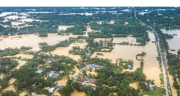 বন্যায় প্রাণহানি বেড়ে ৬৭